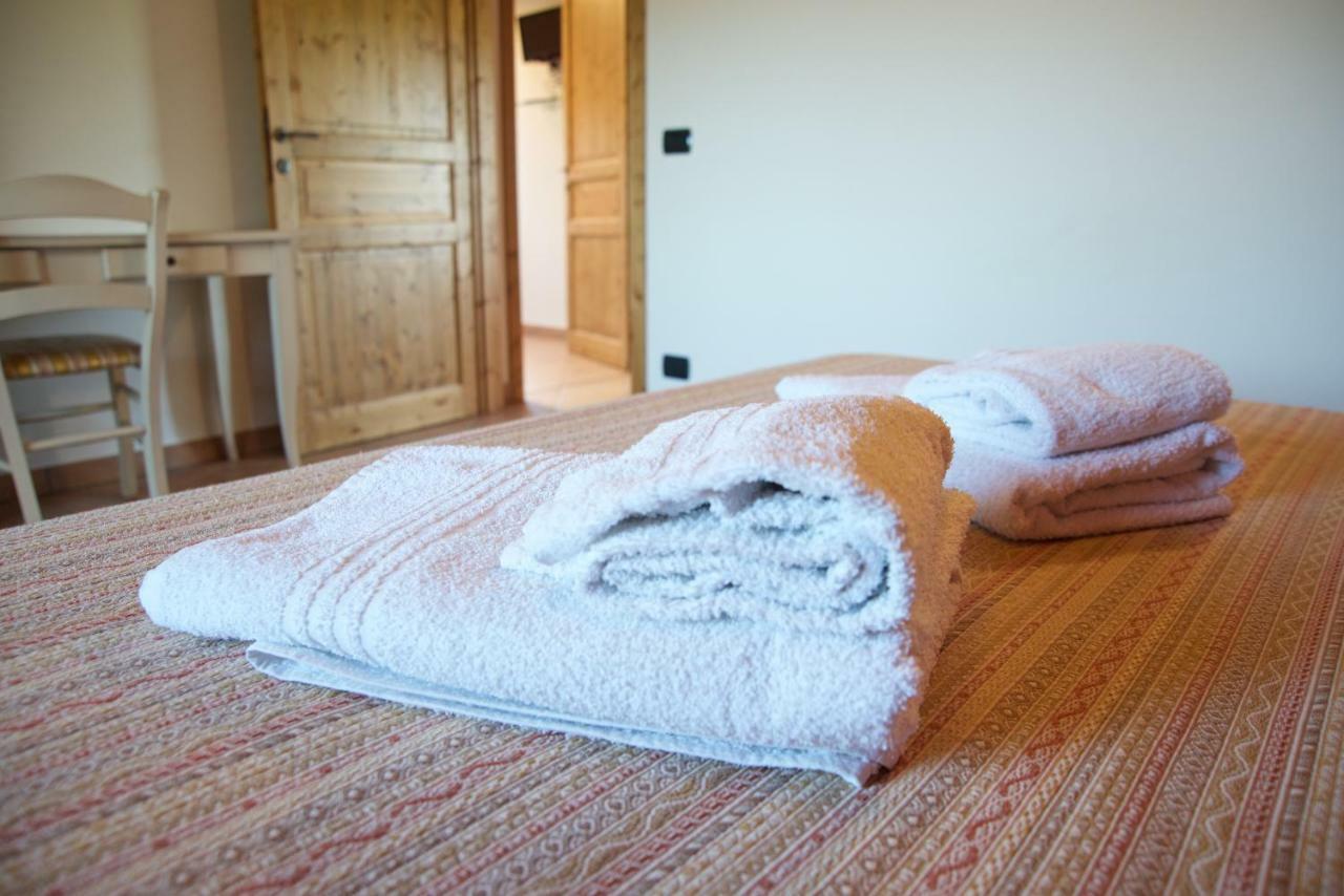 Agriturismo Albarello ソーナ エクステリア 写真